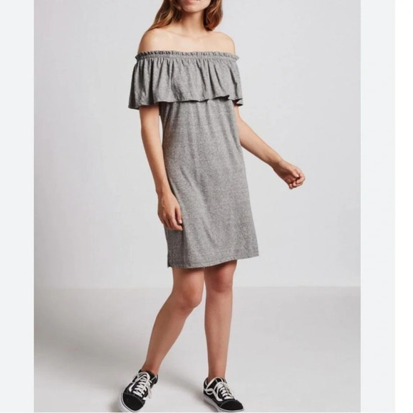 CURRENT ELLIOTT RUFFLE DRESS Off The Shoulder in HEATHER GREY - Picture 2 of 14
